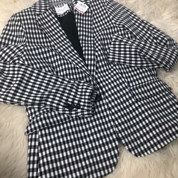 Gingham French Style Blazer - Picture 8 of 9